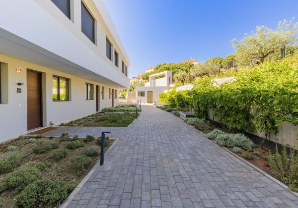 Chalet adosado en Green Hills - Las Cumbres de Elviria, Marbella thumbnail 2