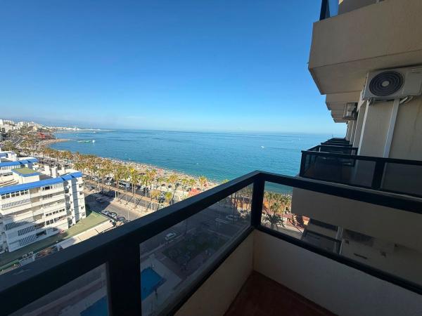 Продажа квартиры на Piso en Calle Torrealmádena, 4, Cortijo Torrequebrada, Benalmádena, Бенальмадена
thumbnail 2