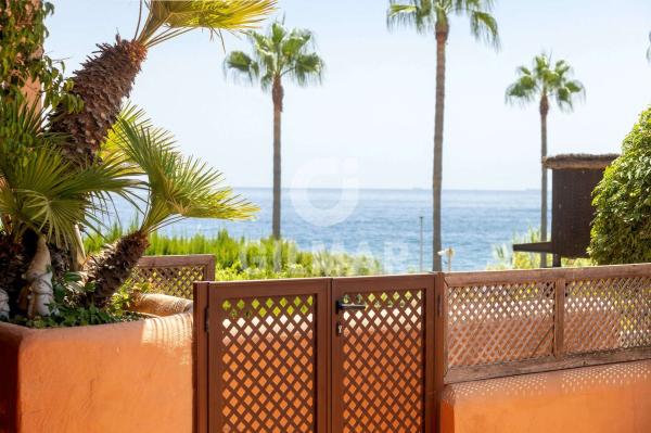 Venta de piso en Piso en Calle Las Dunas, Kempinski, Estepona, Estepona
thumbnail 3
