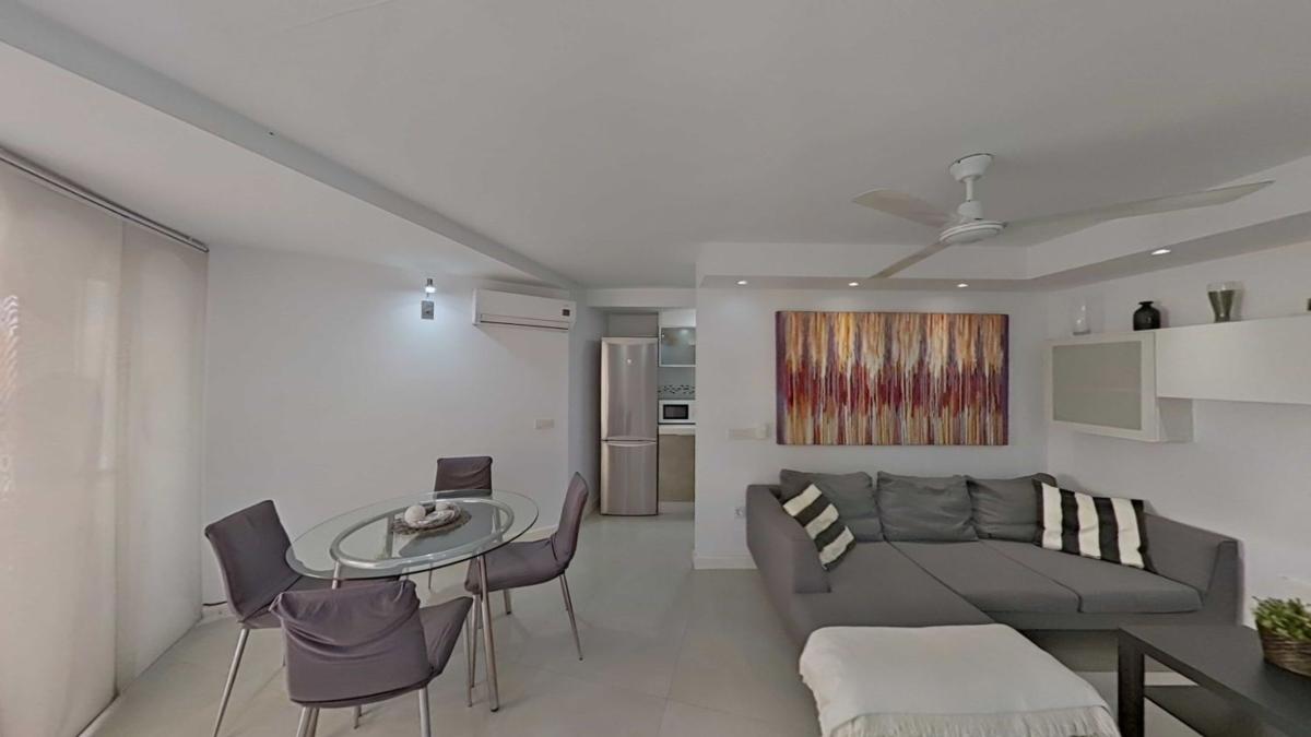 Sprzedaż mieszkania w Piso en Avenida Miguel Cano, 13, Playa Bajadilla-Puertos, Marbella, Marbella
 photo 4