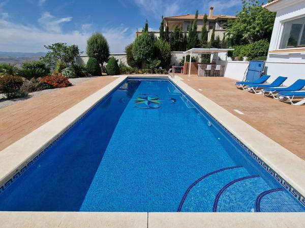Casa o chalet independiente en Urb Vista del Lago, Periana thumbnail 2