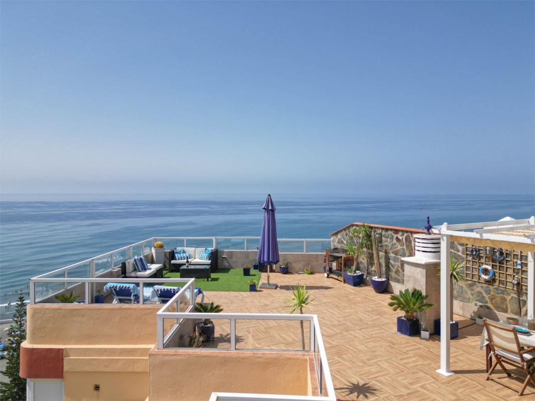 Penthouse sale in Ático en Avenida García Peñalver, Centro Internacional, Torrox, Torrox photo 1
