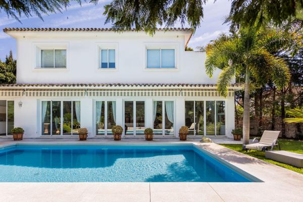 Casa o chalet independiente en Urbanización los Monteros, 156, Los Monteros, Marbella thumbnail 2