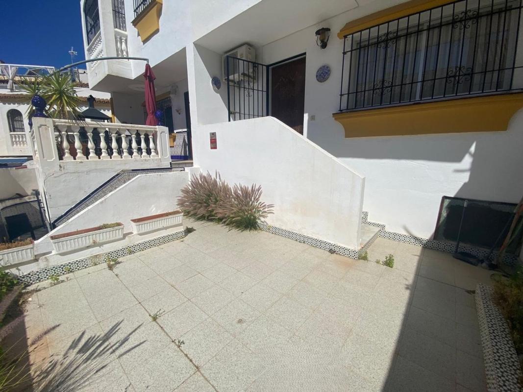 Venta de chalet adosado en Chalet adosado en Avenida las Palmeras, 1, Parque de la Paloma, Benalmádena , Benalmádena photo 5