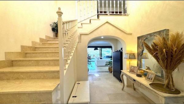 Chalet adosado en Urbanizacion Santa Maria, 8 a, Valle Romano Golf, Estepona thumbnail 2