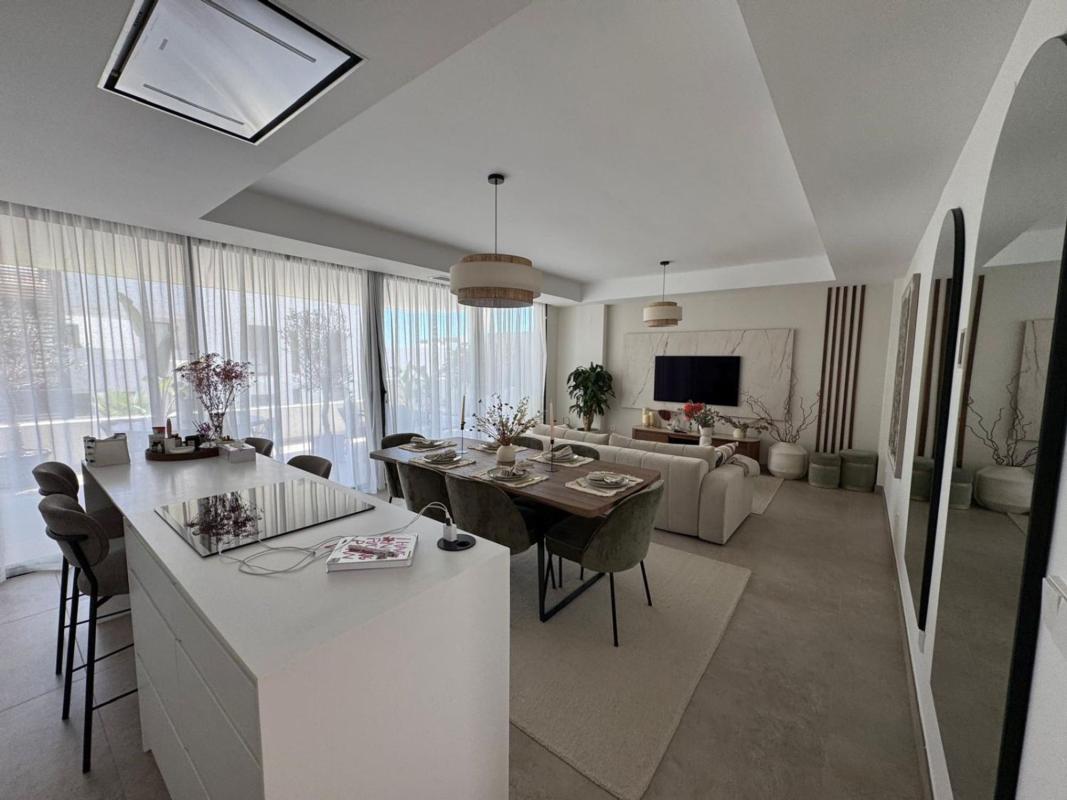 Venta de piso en Piso en Cancelada, Estepona, Estepona
 photo 3