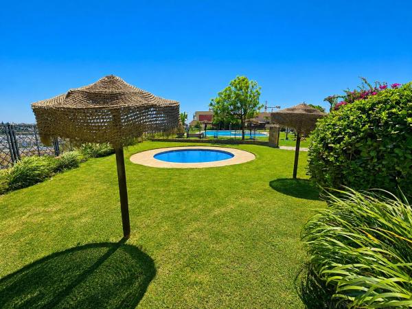Chalet adosado en La Cala de Mijas, Mijas thumbnail 1