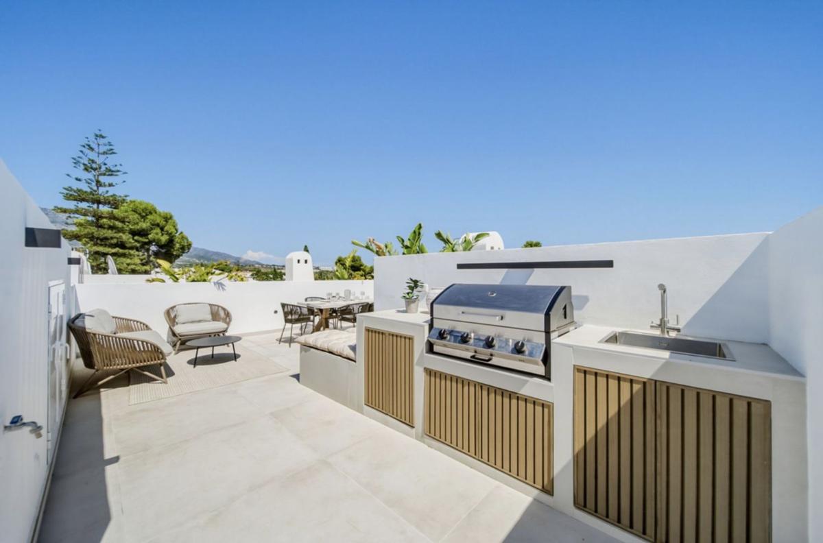 Venta de duplex en Dúplex en Avenida Valle del Golf, Aloha, Marbella, Marbella photo 3