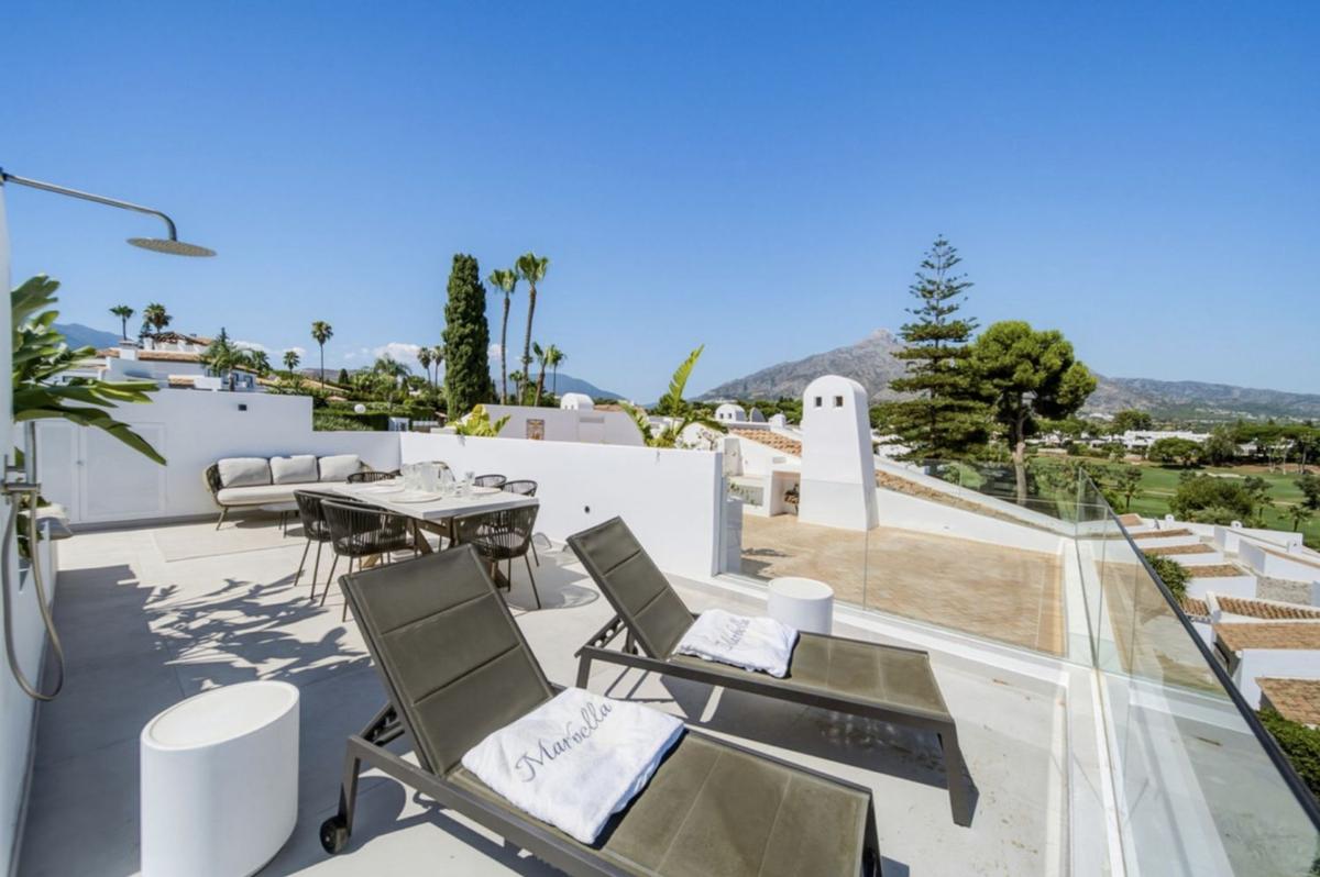 Venta de duplex en Dúplex en Avenida Valle del Golf, Aloha, Marbella, Marbella photo 4