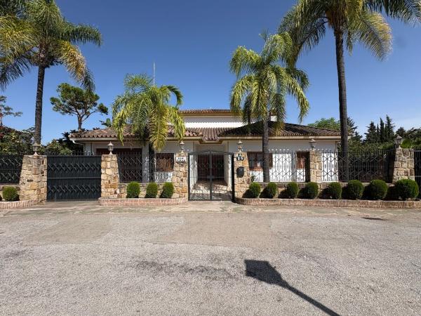 Casa o chalet independiente en Alminar-nva Andalucia D, 7, Las Brisas, Marbella photo 1