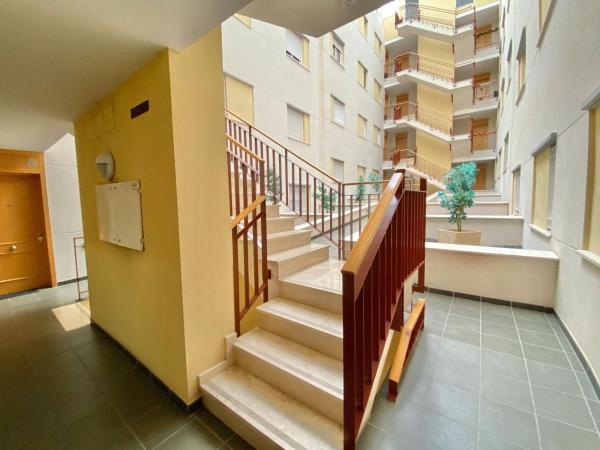 Venta de piso en Piso en Zona de la Vega, Antequera, Antequera
thumbnail 2