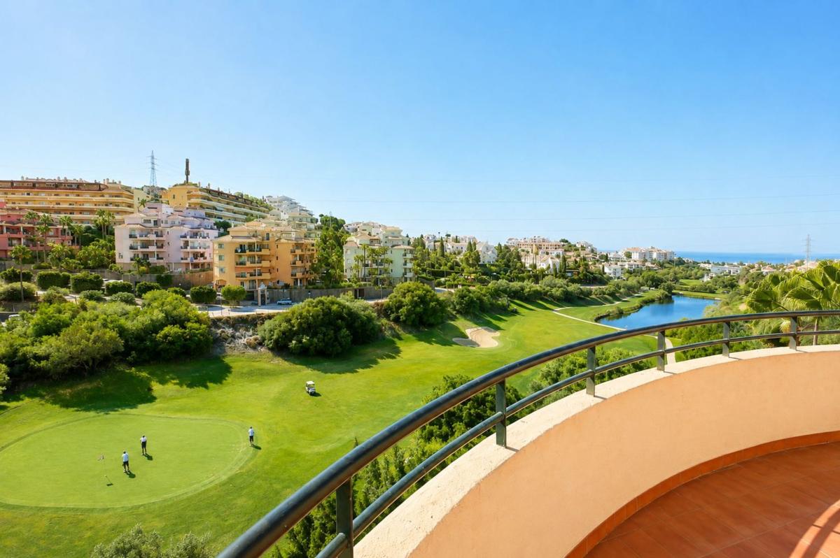 Penthouse sale in Ático en Riviera del Sol, Mijas, Mijas photo 3