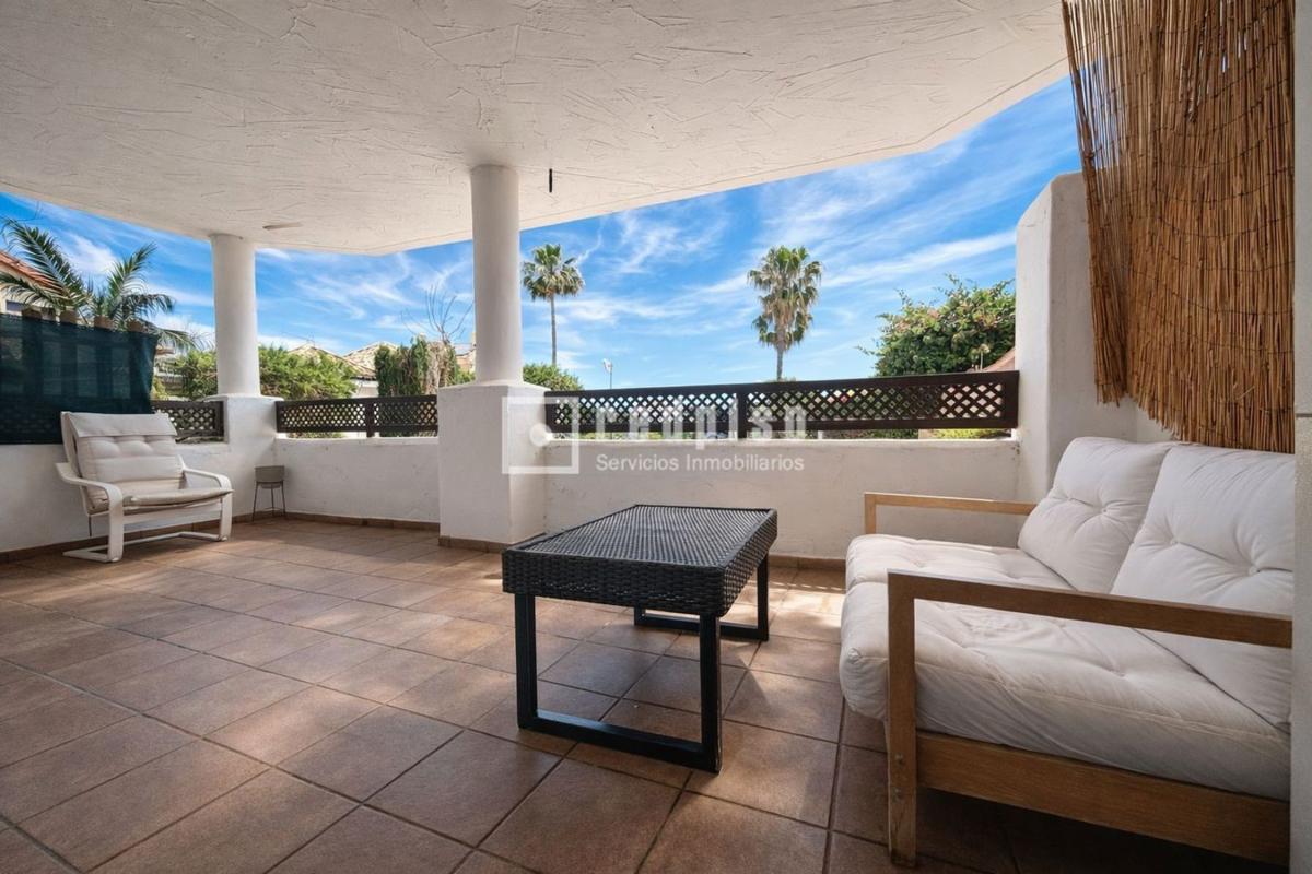 Venta de piso en Piso en Cortijo Torrequebrada, Benalmádena, Benalmádena
 photo 2