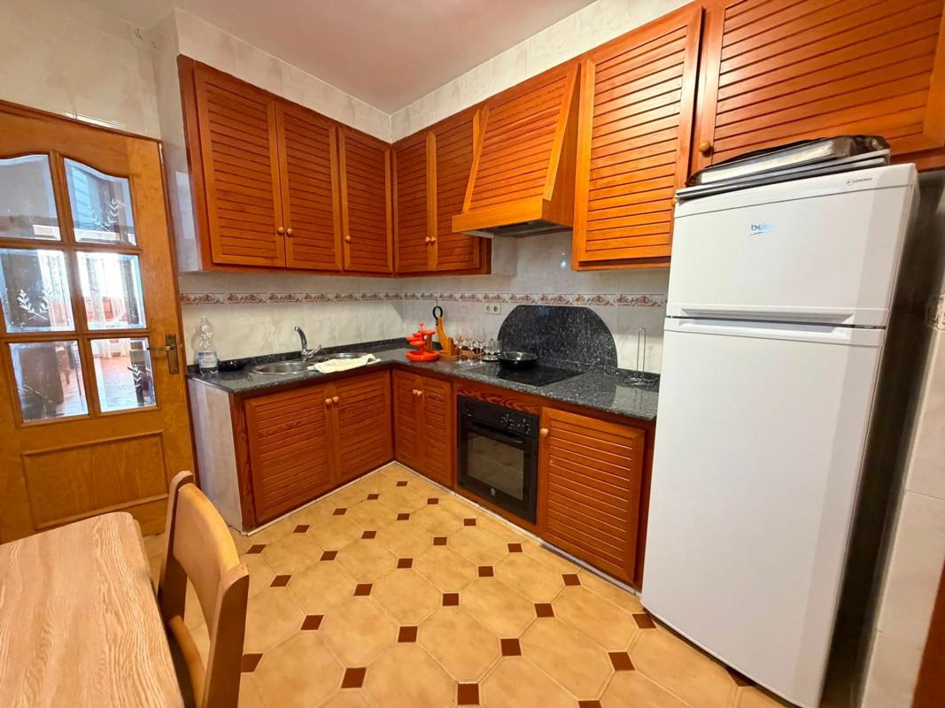 Venta de chalet adosado en  Chalet adosado en Puerta de Málaga, Casabermeja , Casabermeja photo 3