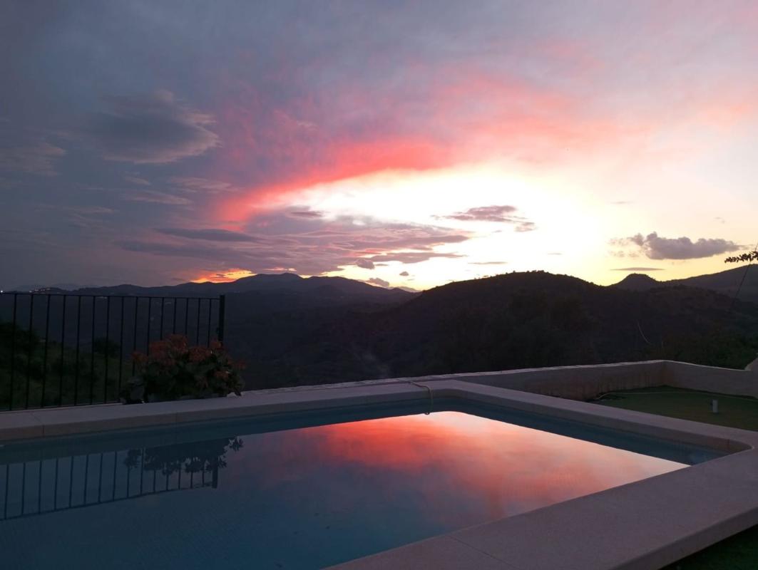 Properties for sale and rent in Spain photo 2