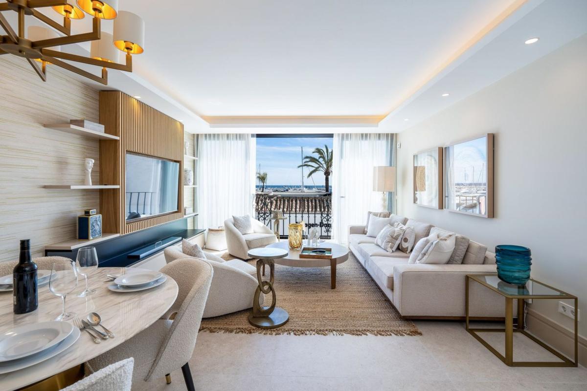Venta de piso en Piso en Muelle Ribera (p Banus) s/n, Puerto Banús, Marbella, Marbella
 photo 2