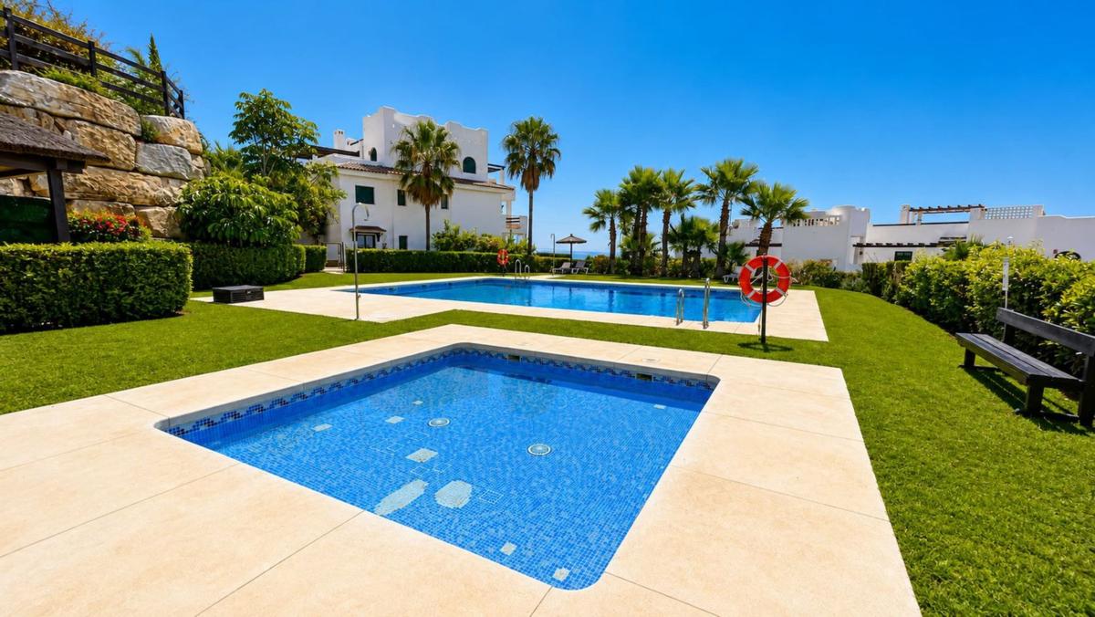 Sprzedaż mieszkania w Piso en Doña Julia Golf, Casares, Casares
photo 2
