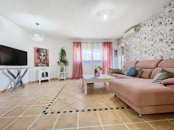 Venta de piso en Piso en Calle Córdoba, 12, Centro, Estepona, Estepona
 photo 1