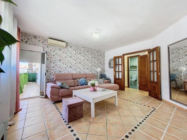 Venta de piso en Piso en Calle Córdoba, 12, Centro, Estepona, Estepona
 photo 2
