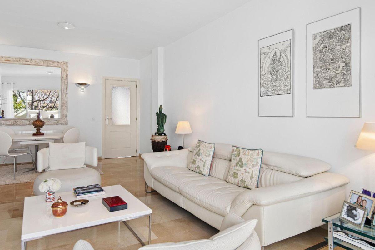 Venta de piso en Piso en Avenida Piedramar, 6, Nagüeles, Marbella, Marbella
photo 5