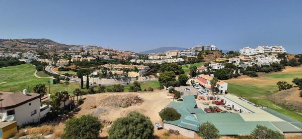 Sale of flat in Piso en Calle Libra, 4, Riviera del Sol, Mijas, Mijas
thumbnail 3