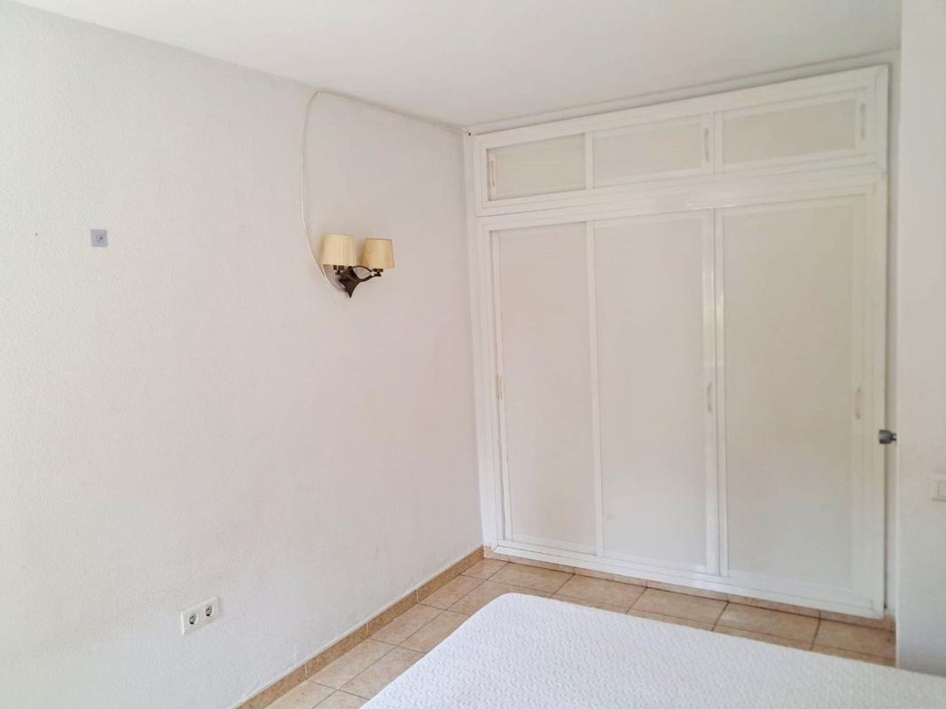 Продажа квартиры на Piso en Avenida Gamonal, Parque de la Paloma, Benalmádena, Бенальмадена
photo 3