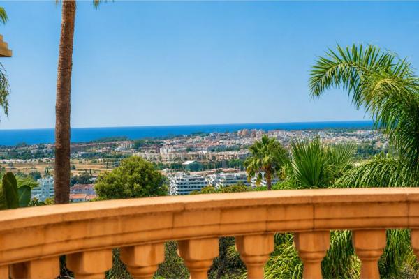 Venta de piso en Piso en Avenida Calderón de la Barca, 15, Los Naranjos, Marbella, Marbella
 photo 4