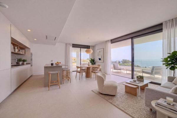 Venta de piso en Piso en Calle Eva, El Higuerón, Fuengirola, Fuengirola
 photo 1