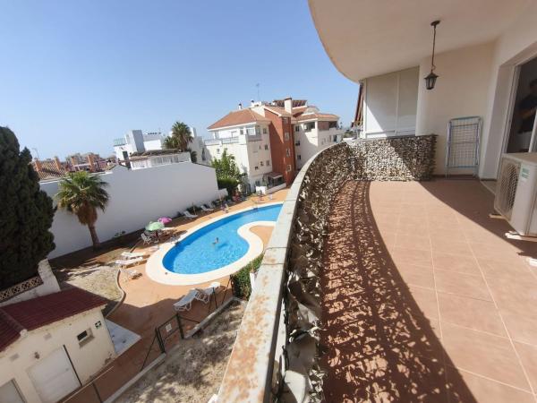 Sale of flat in Piso en Calle Artemisa s/n, Los Pacos, Fuengirola, Fuengirola
thumbnail 2