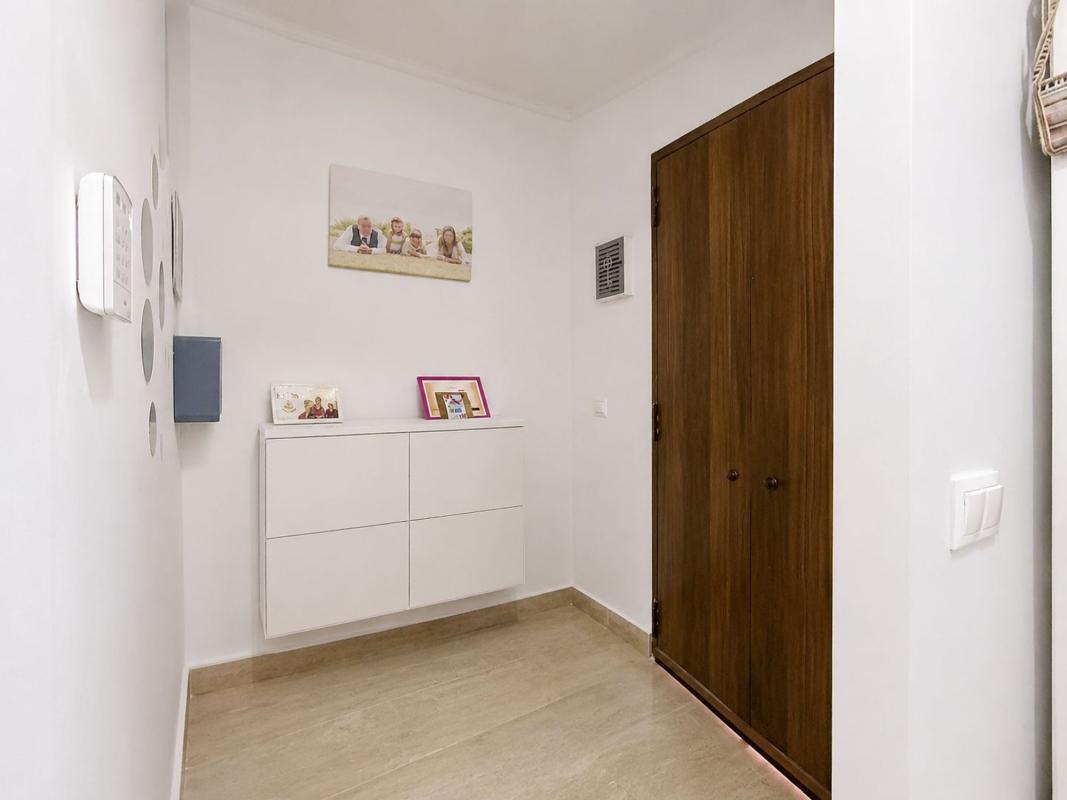 Sale of townhouse in Chalet adosado en Centro, Estepona , Estepona photo 4