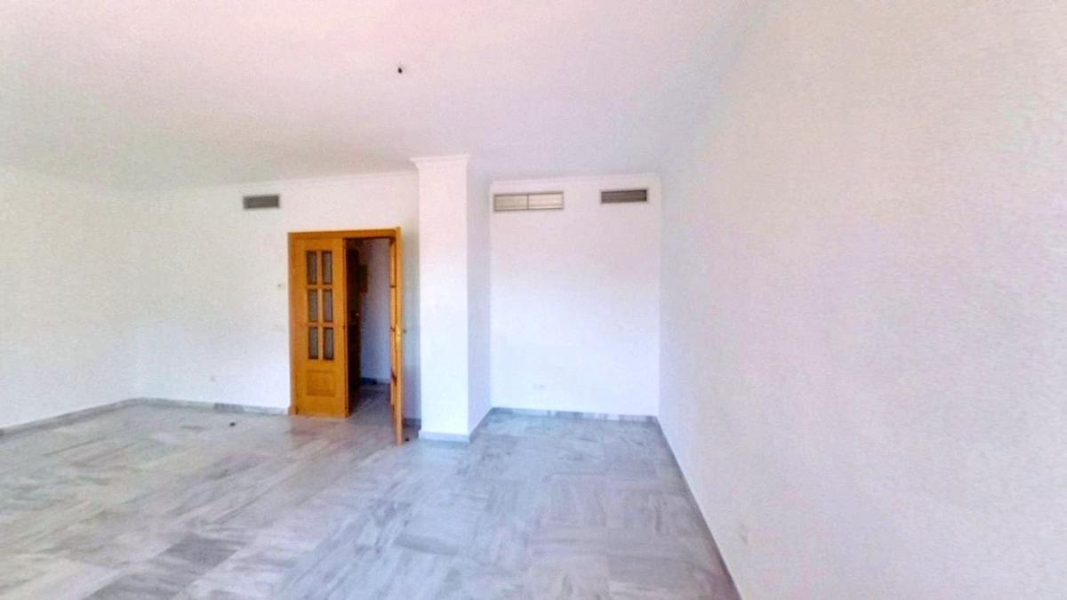 Venta de piso en Piso en Zona Centro Comercial Torrequebrada, Benalmádena, Benalmádena
 photo 4