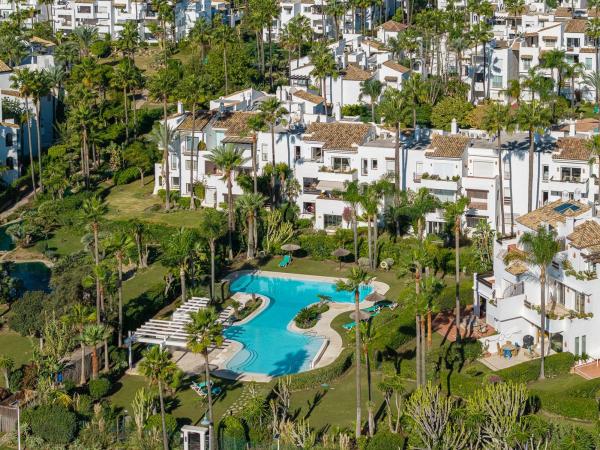 Venta de piso en Piso en Costalita P. Andaluz I, Villacana - Costalita - Saladillo, Estepona, Estepona
thumbnail 2