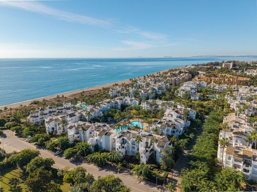 Venta de piso en Piso en Costalita P. Andaluz I, Villacana - Costalita - Saladillo, Estepona, Estepona
 photo 4