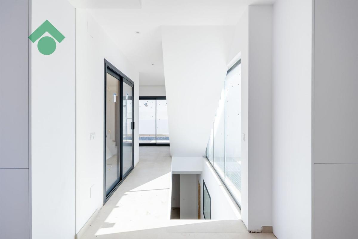 Properties for sale and rent in Spain photo 2