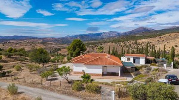Casa o chalet independiente en Pago Castillo de Salia, Alcaucín photo 1