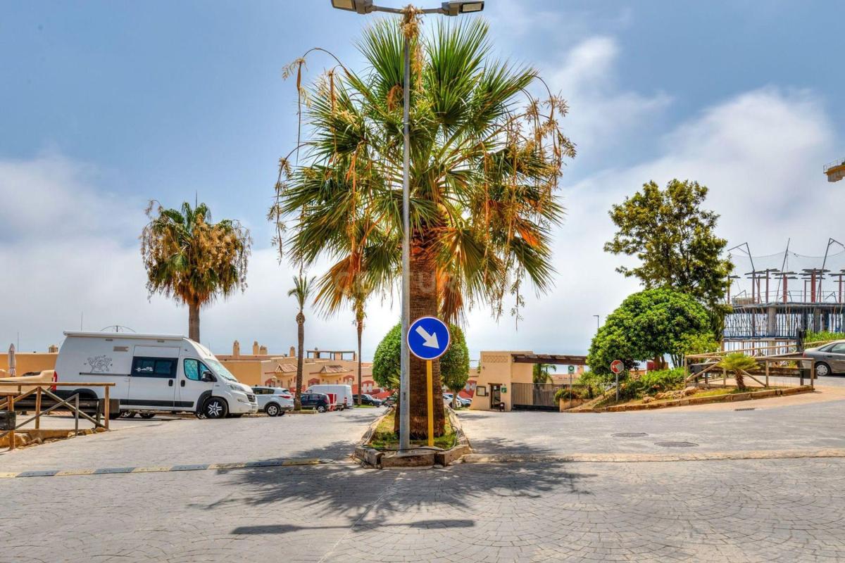 Venta de duplex en Dúplex en Calle Mar de Alborán, 2, La Cala de Mijas, Mijas, Mijas photo 5