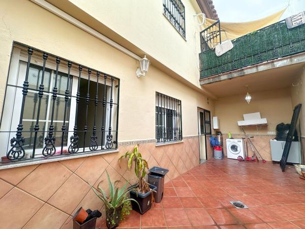 Chalet adosado en Calle Lima, Platero - El Limón, Alhaurín de la Torre photo 4