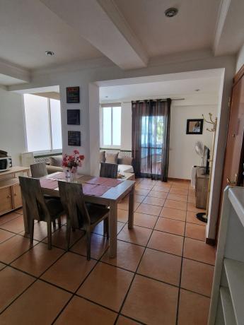 Частный шале на продаже в  Casa o chalet en Centro, Estepona, Эстепона photo 1