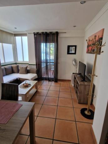 Частный шале на продаже в  Casa o chalet en Centro, Estepona, Эстепона photo 2