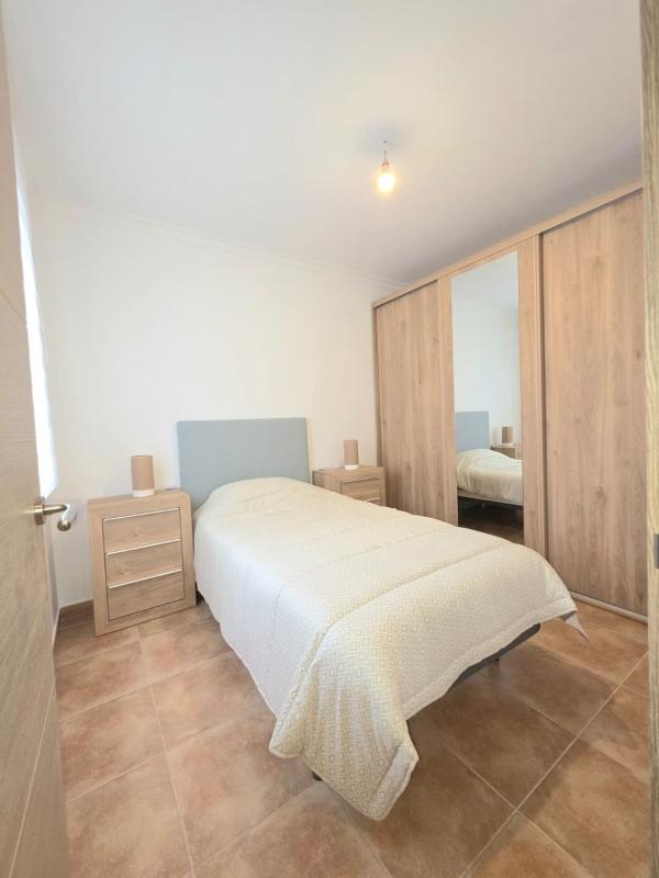 Sprzedaż szeregowego domku w  Chalet adosado en Manilva, Manilva , Manilva photo 3