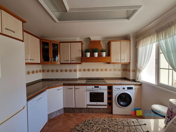 Venta de piso en Piso en Huerta Nueva - Jardín de Málaga, Málaga, Málaga
thumbnail 2