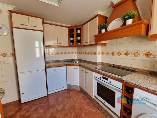 Venta de piso en Piso en Huerta Nueva - Jardín de Málaga, Málaga, Málaga
thumbnail 3