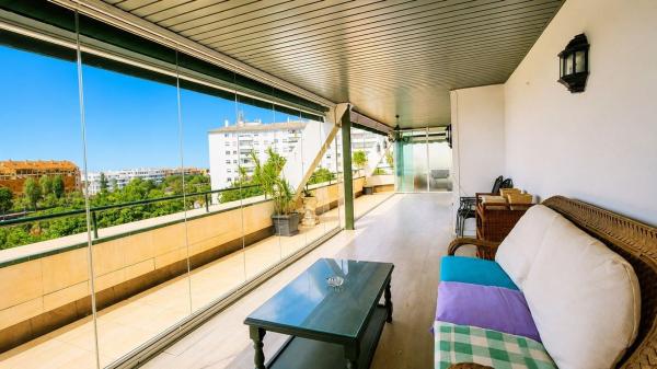 Venta de piso en Piso en Avenida Marqués del Duero, San Pedro Pueblo, Marbella, Marbella
photo 1
