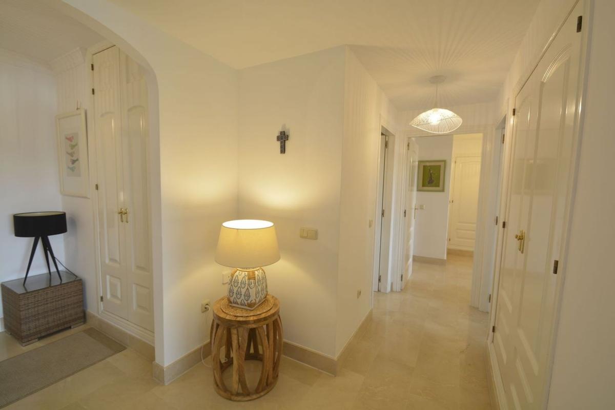 Sprzedaż mieszkania w Piso en Paseo del Golf, Hacienda Elviria, Marbella, Marbella
 photo 2