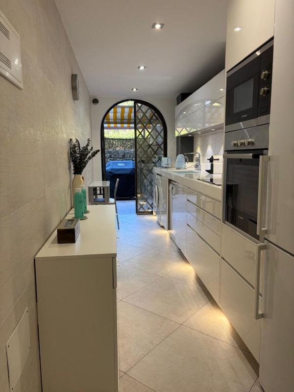Продажа квартиры на Piso en Lomas De Marbella Club, Lomas de Marbella Club, Marbella, Марбелла
photo 3