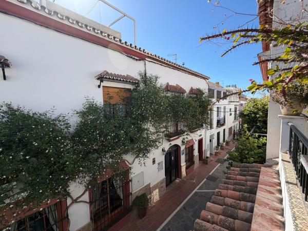 Chalet adosado en Casco Antiguo, Marbella photo 1