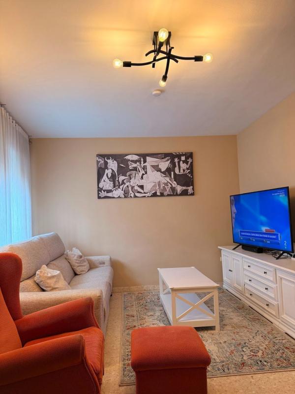Продажа отдельного шале в Chalet pareado en Calle Espíritu Santo, Coin, Коин photo 2