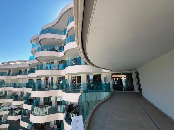 Venta de piso en Piso en Zona Puerto Deportivo, Fuengirola, Fuengirola
 photo 1