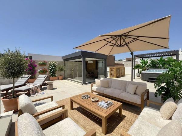 Duplex en venta en Dúplex en Calle La Romana, 9, Cabopino - Artola, Marbella, Marbella photo 1
