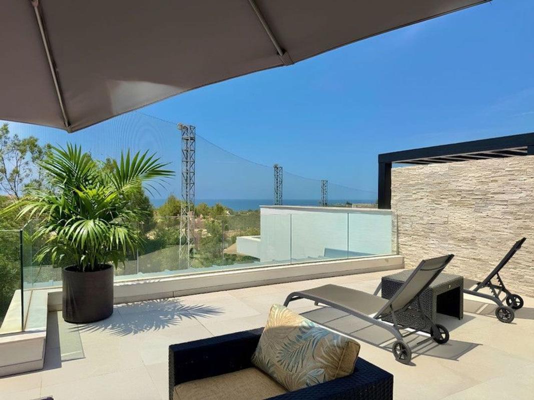 Venta de duplex en Dúplex en Calle La Romana, 9, Cabopino - Artola, Marbella, Marbella photo 4